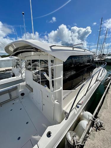 2025 Boston Whaler 365 Conquest