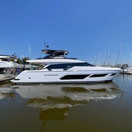 2023 Ferretti Yachts 720