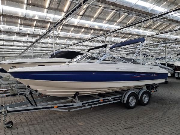 2006 Bayliner 225