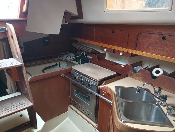 1986 CAL Sloop