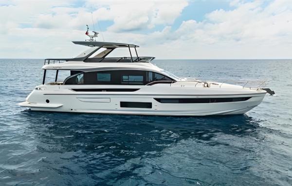 Azimut 72 FLY