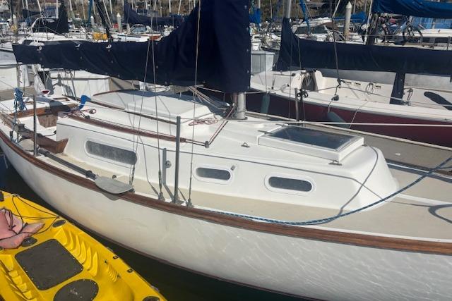 1978 Cape Dory 25 Sloop