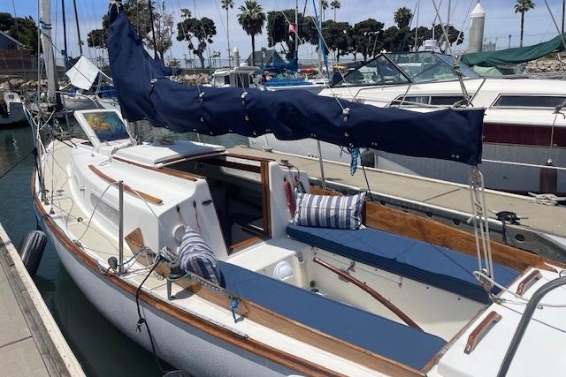 1978 Cape Dory 25 Sloop