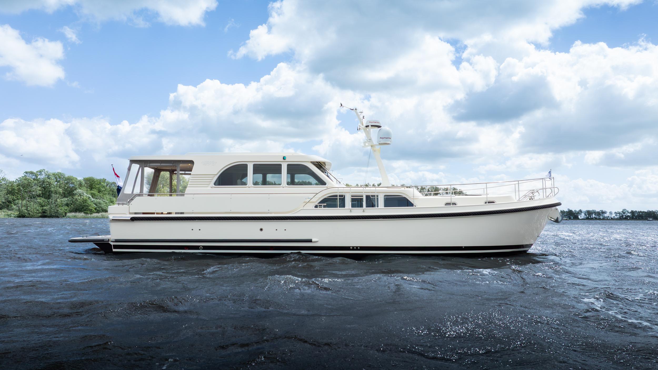 2018 Linssen Grand Sturdy 470 Sedan Wheelhouse