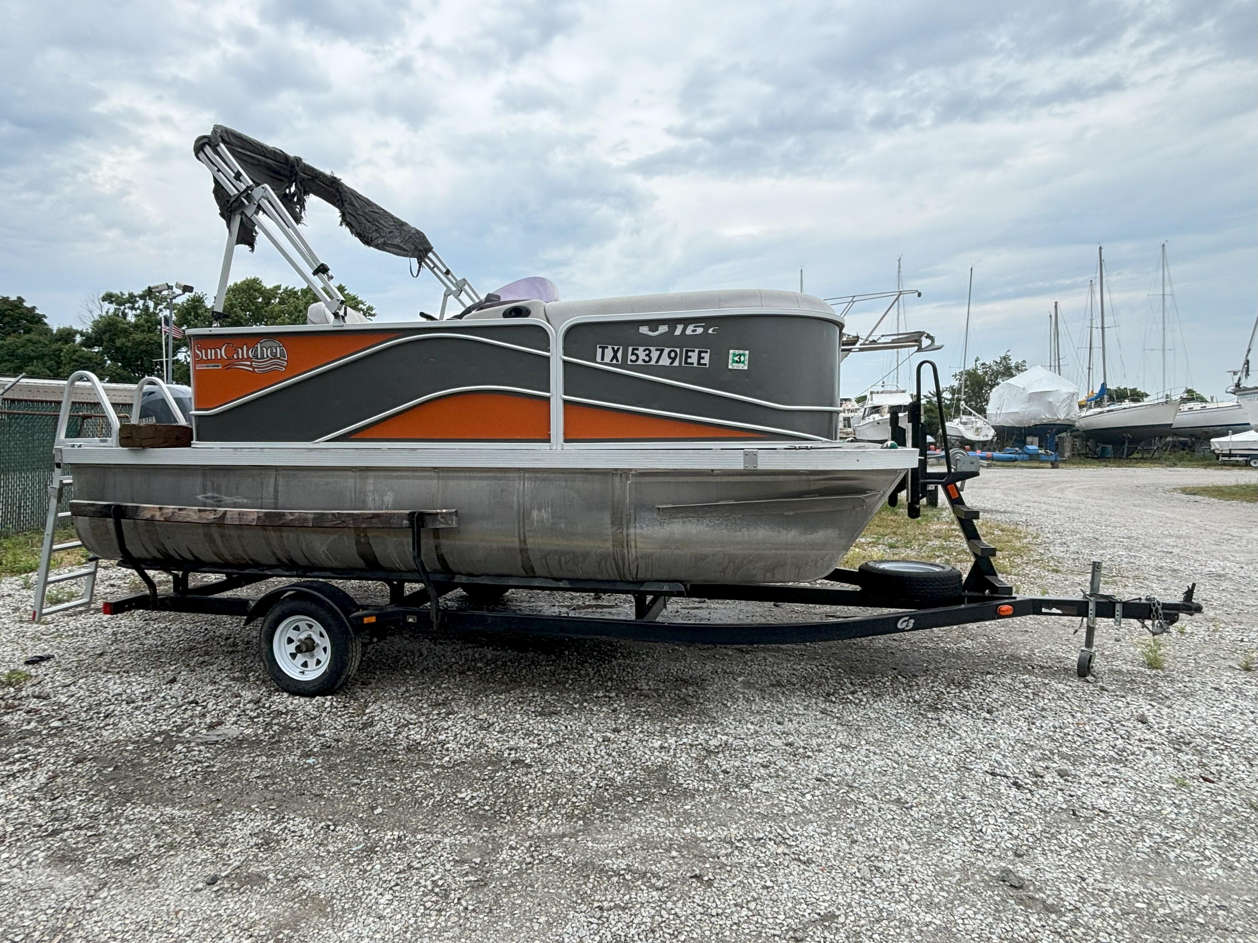 2018 SunCatcher V16 Cruise
