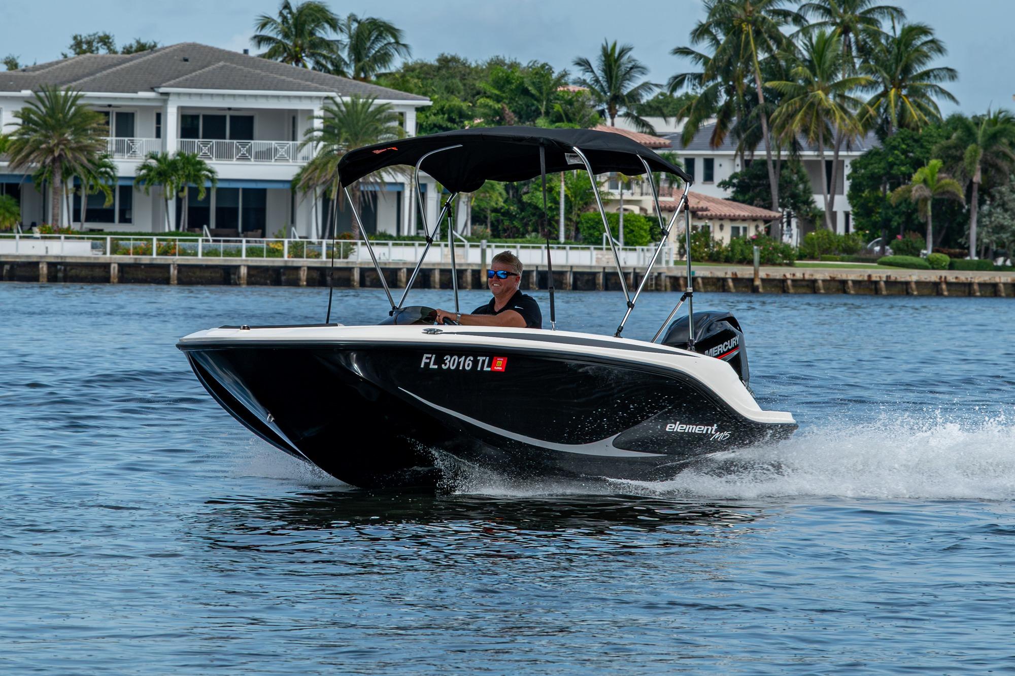 2023 Bayliner Element M15