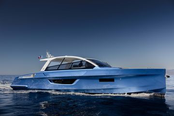 2023 Sialia 57 Weekender