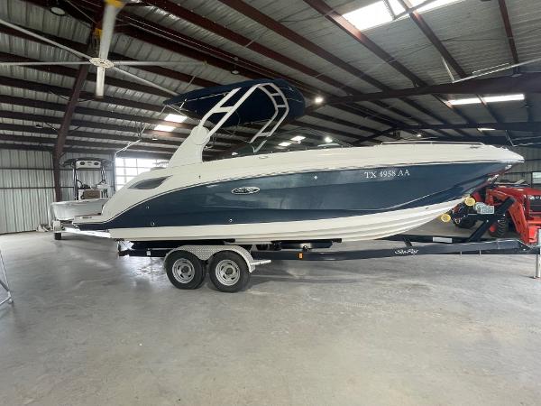 2018 Sea Ray 250 SDX