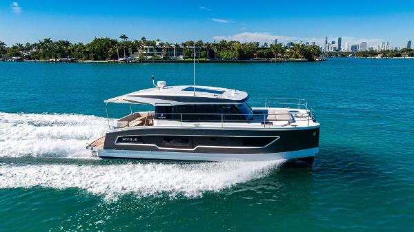 Fountaine Pajot MY4.S 2023 Fountaine Pajot MY4S yacht cruising on clear blue water.