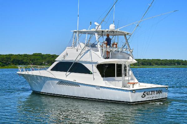 2002 Viking 48 Convertible