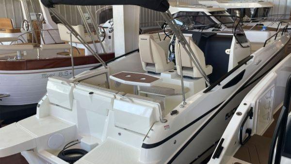 2025 Quicksilver Activ 805 Open