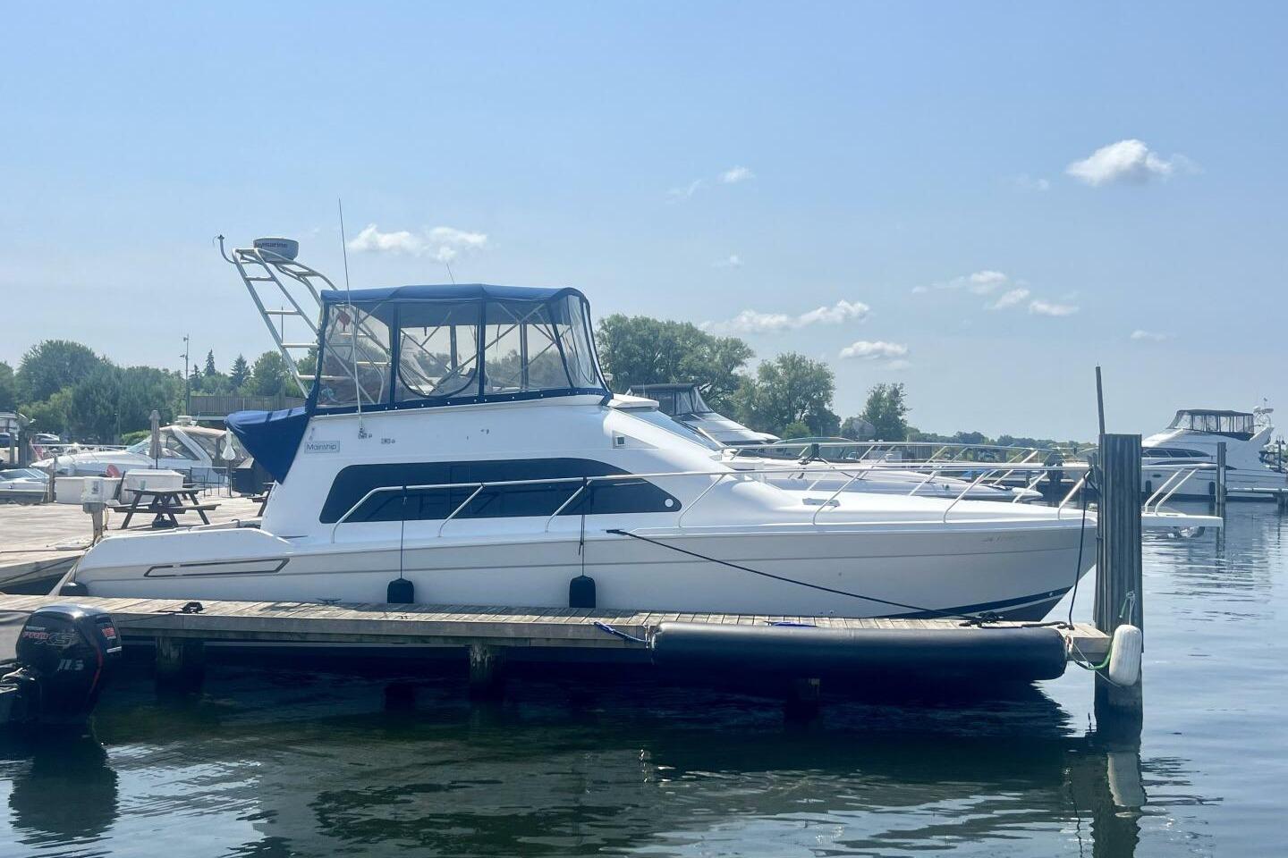 1997 Mainship 40 Sedan Bridge