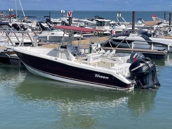 2007 Triton 2486 CC