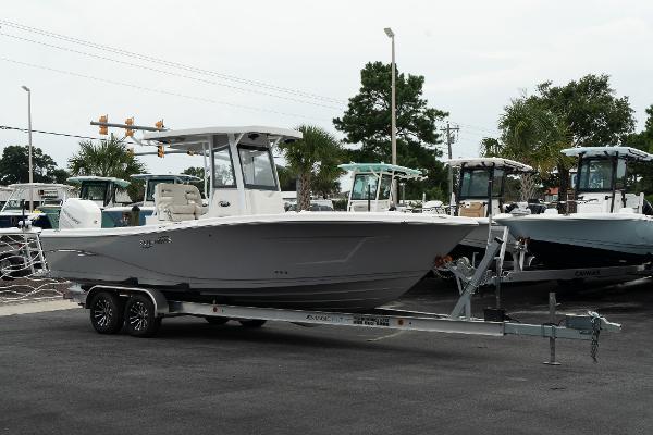 2023 Blue Wave 2600 Makaira