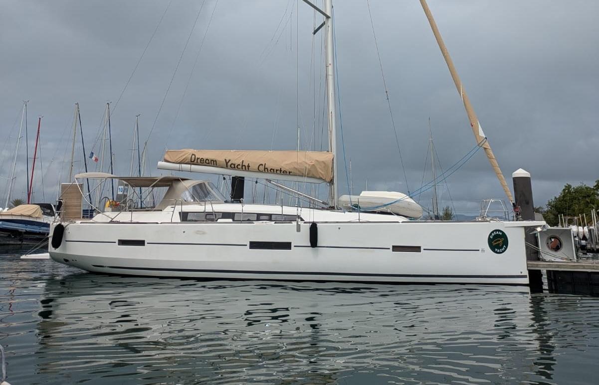 2017 Dufour 460 Grand Large