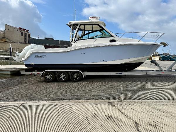 2018 Boston Whaler 285 Conquest