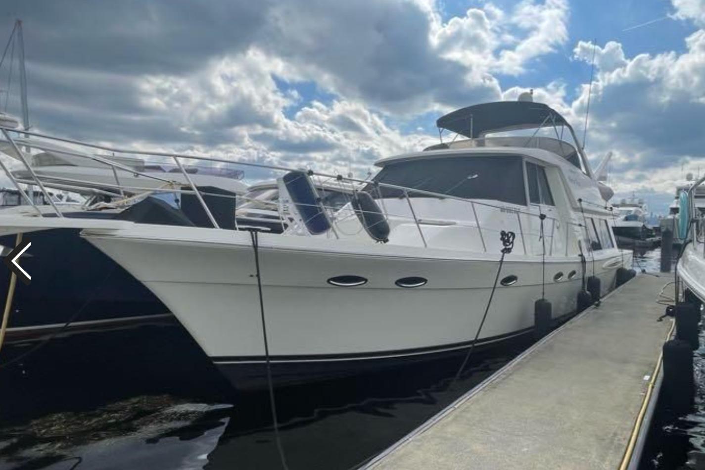 2006 Meridian 490 Pilothouse