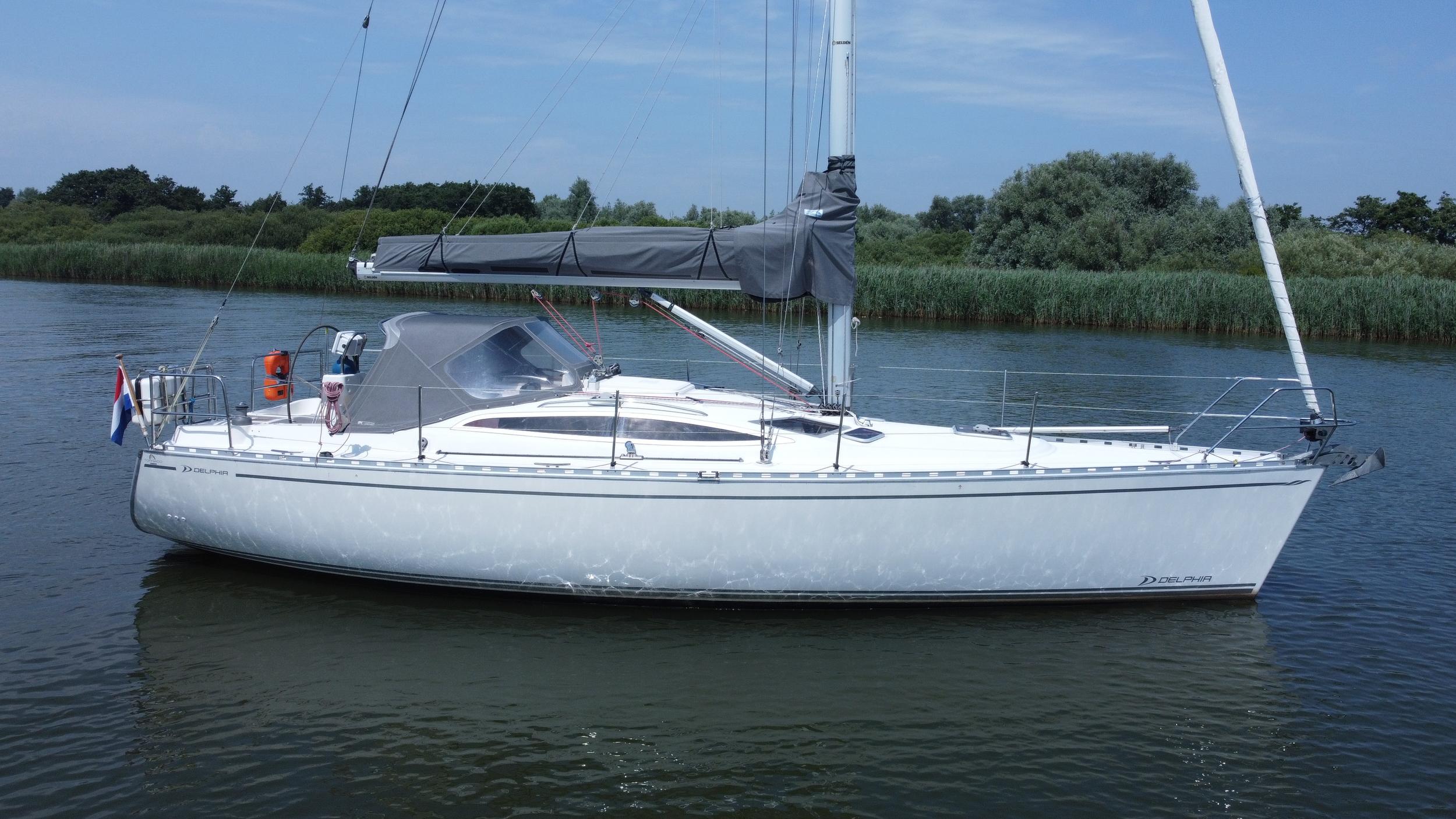 2008 Delphia 37