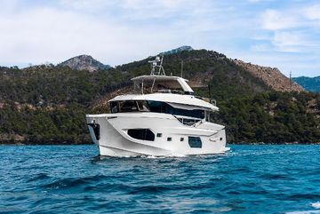 2022 Numarine 22xp