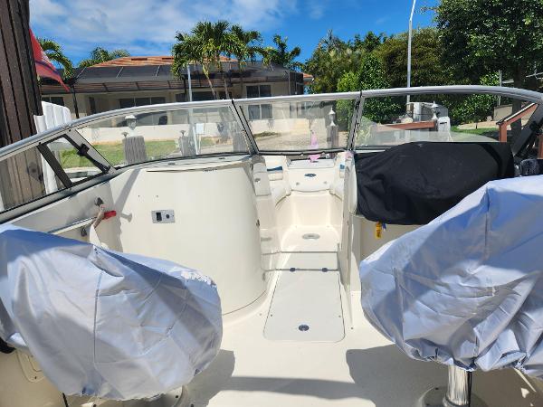 2012 Stingray 235 LR