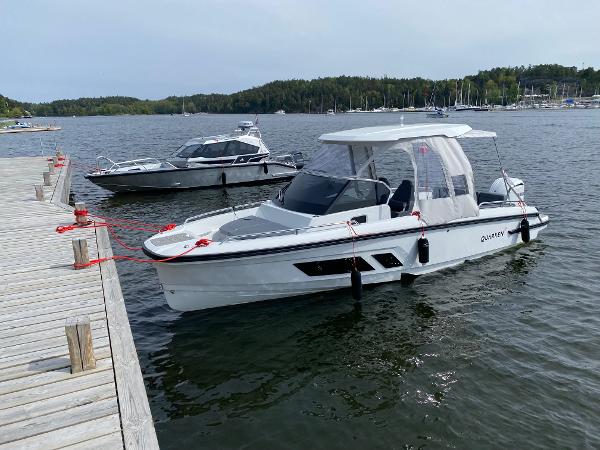 Quarken 27 T-Top