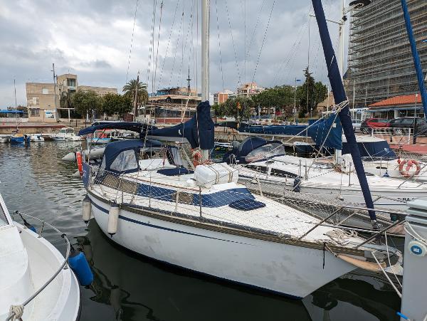1974 Dufour 31