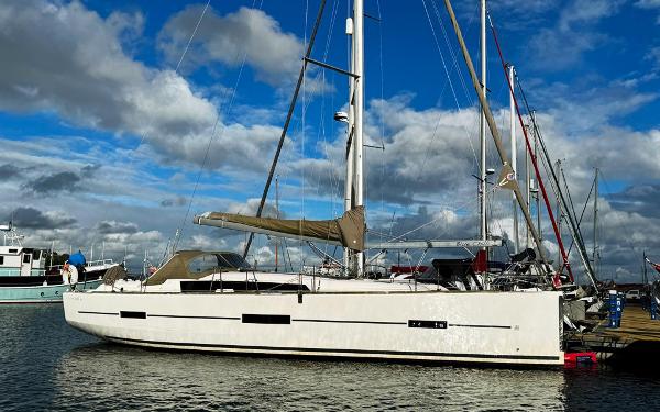 2014 Dufour 410 Grand Large