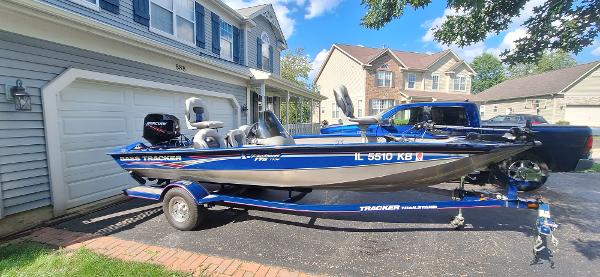 Used bass tracker on sale boats for sale