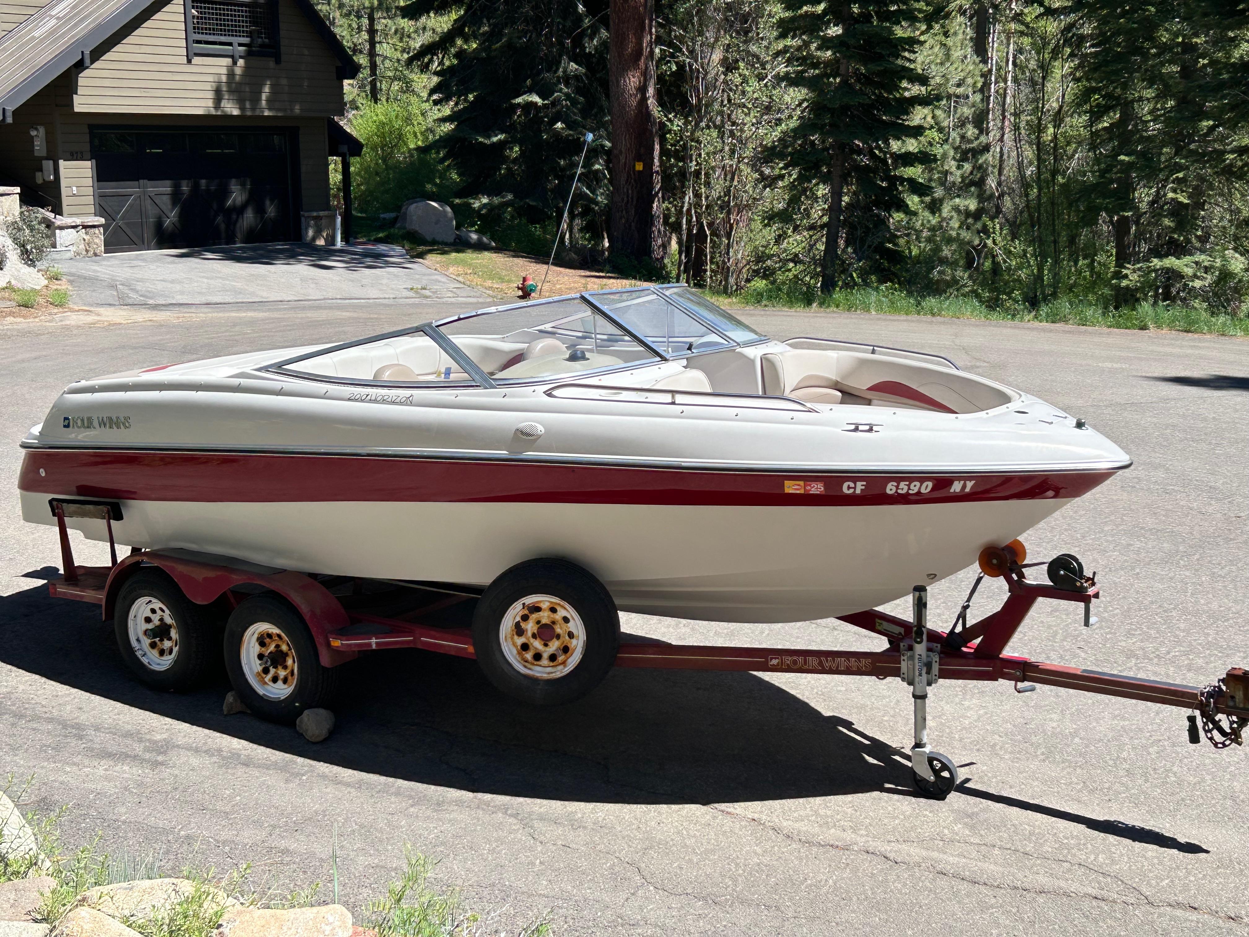 Four Winns 200 Horizon