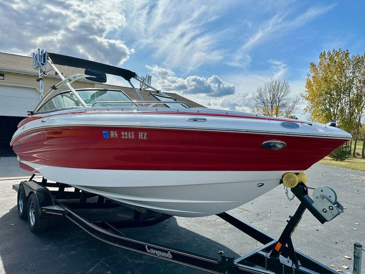 Cruisers Yachts 258 SS Image 1