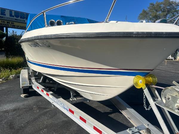1978 Chris-Craft 21 Ft Lancer