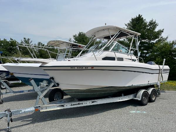 2003 Grady-White 232 Gulfsteam