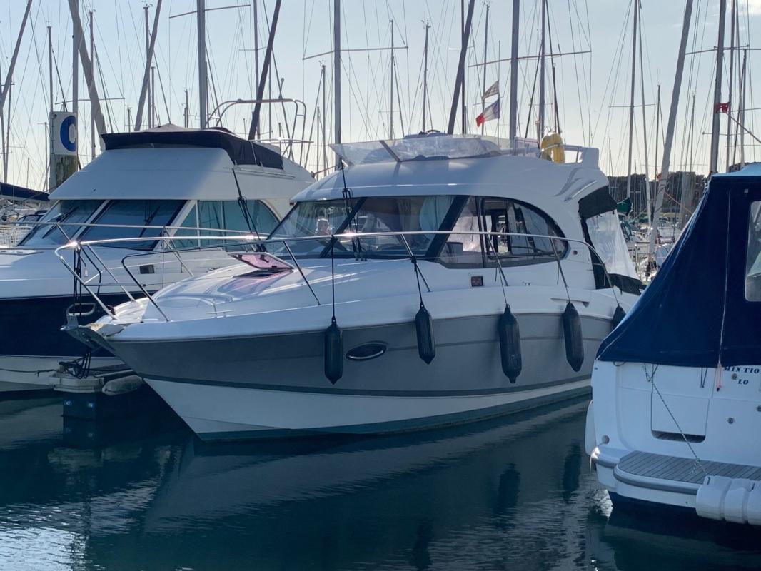 2014 Beneteau Antares 30 FLY