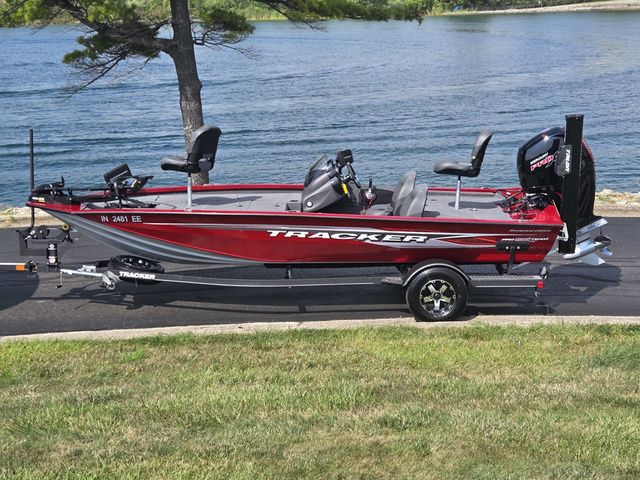 Tracker Pro Team 195 TXW Tournament Edition