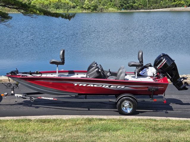 2024 Tracker Pro Team 175 TXW