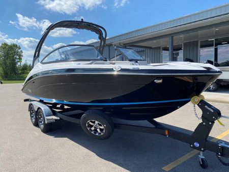 2021 Yamaha Boats 212s Black Oshkosh Wisconsin Boats Com