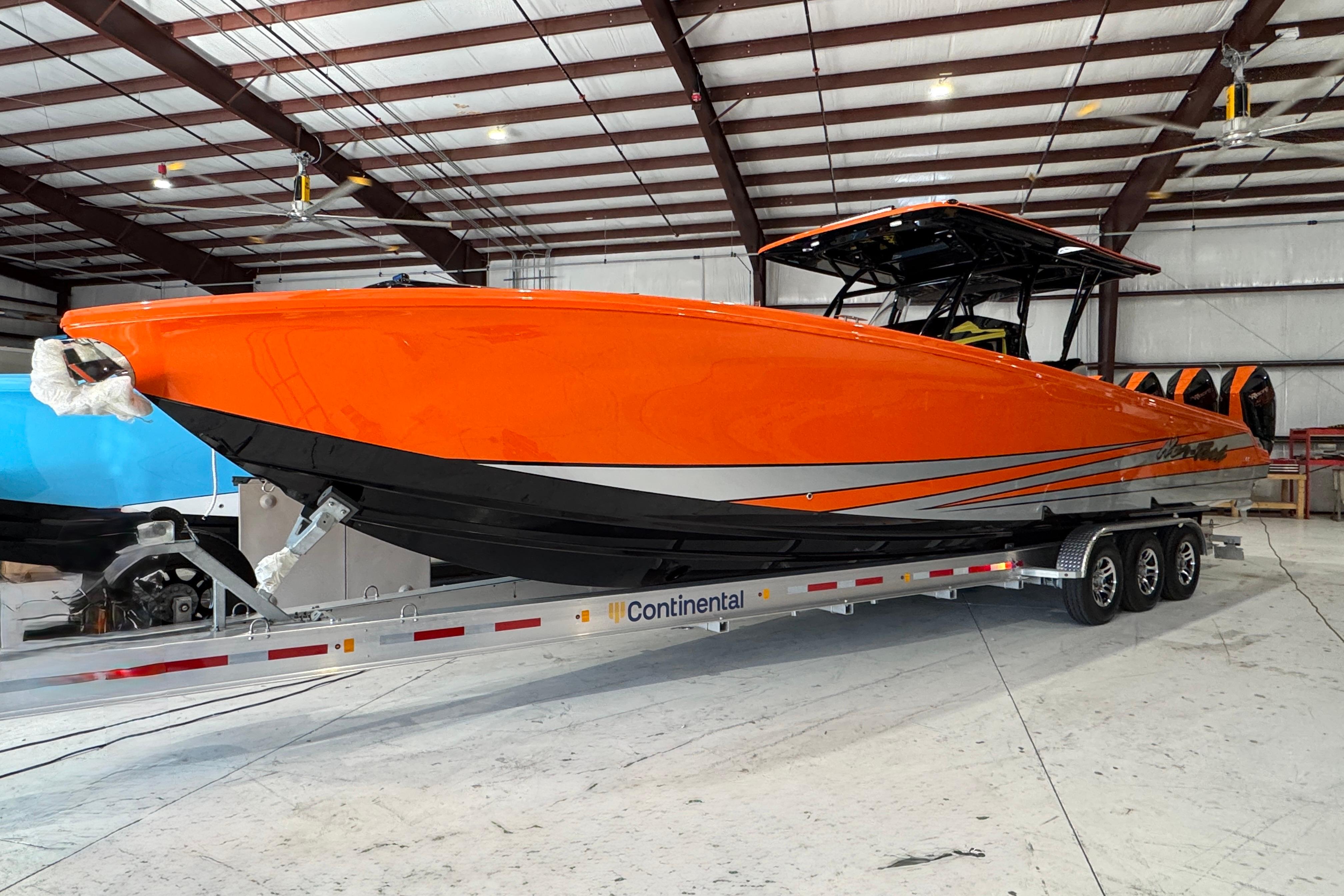 2026 Nor-Tech 390 Sport Center Console