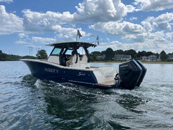 2024 Scout 330 LXF
