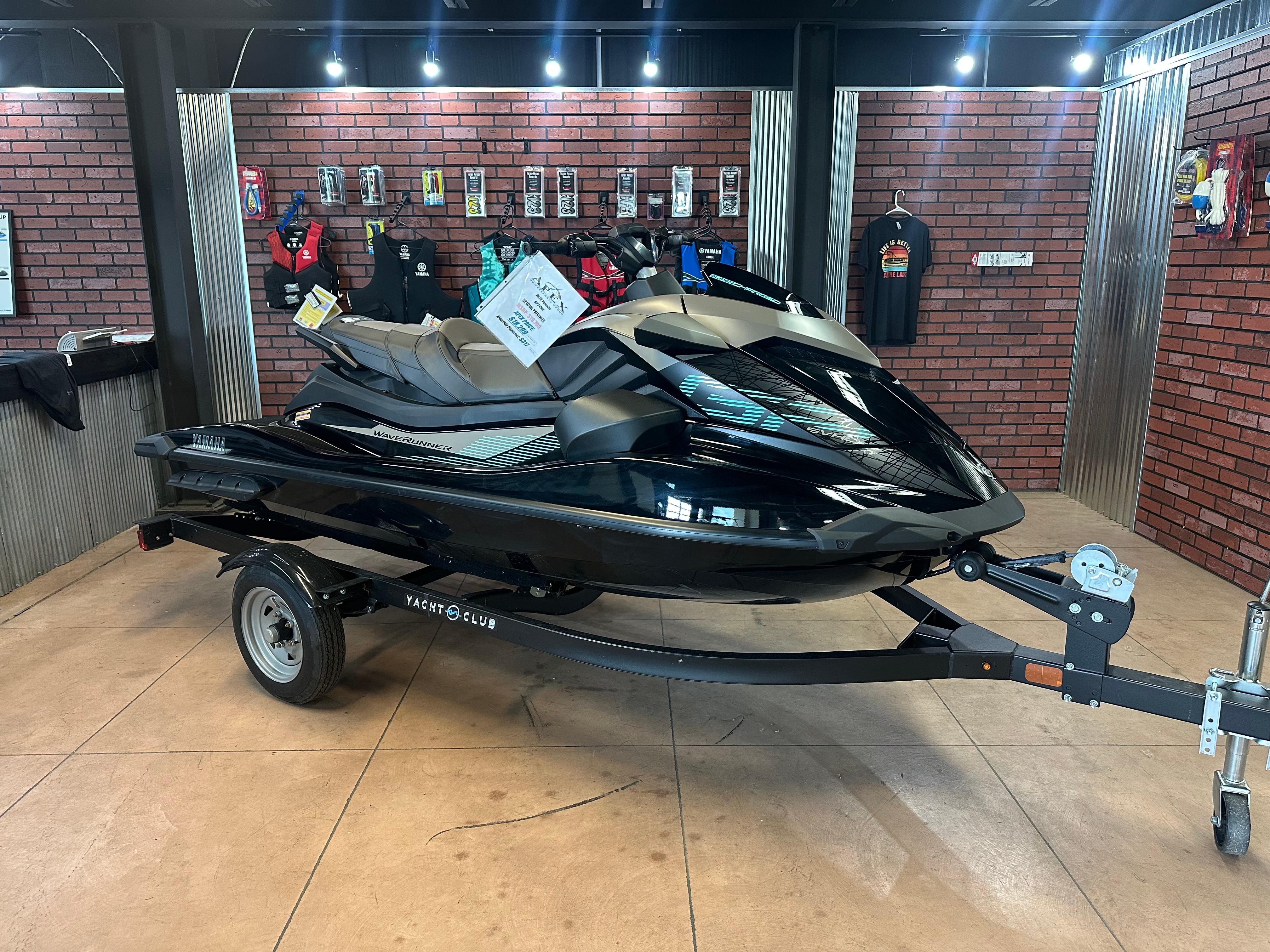 2025 Yamaha WaveRunner GP SVHO
