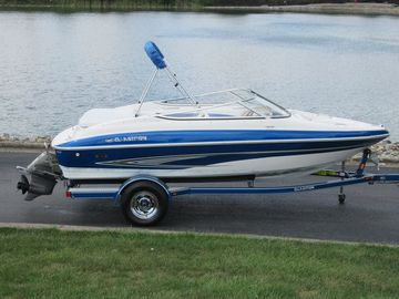 2008 Glastron GXL 185