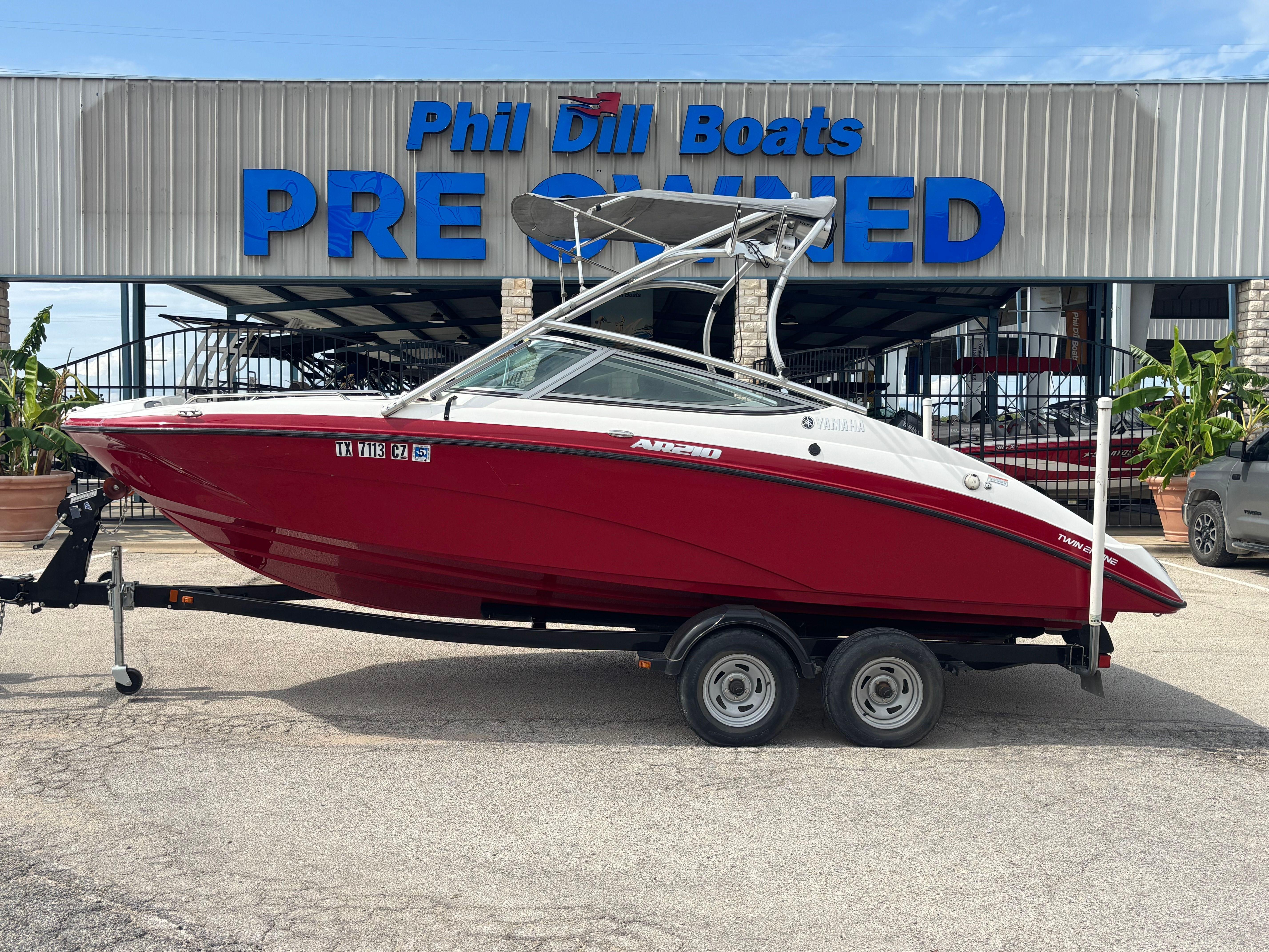 2015 Yamaha Boats AR210