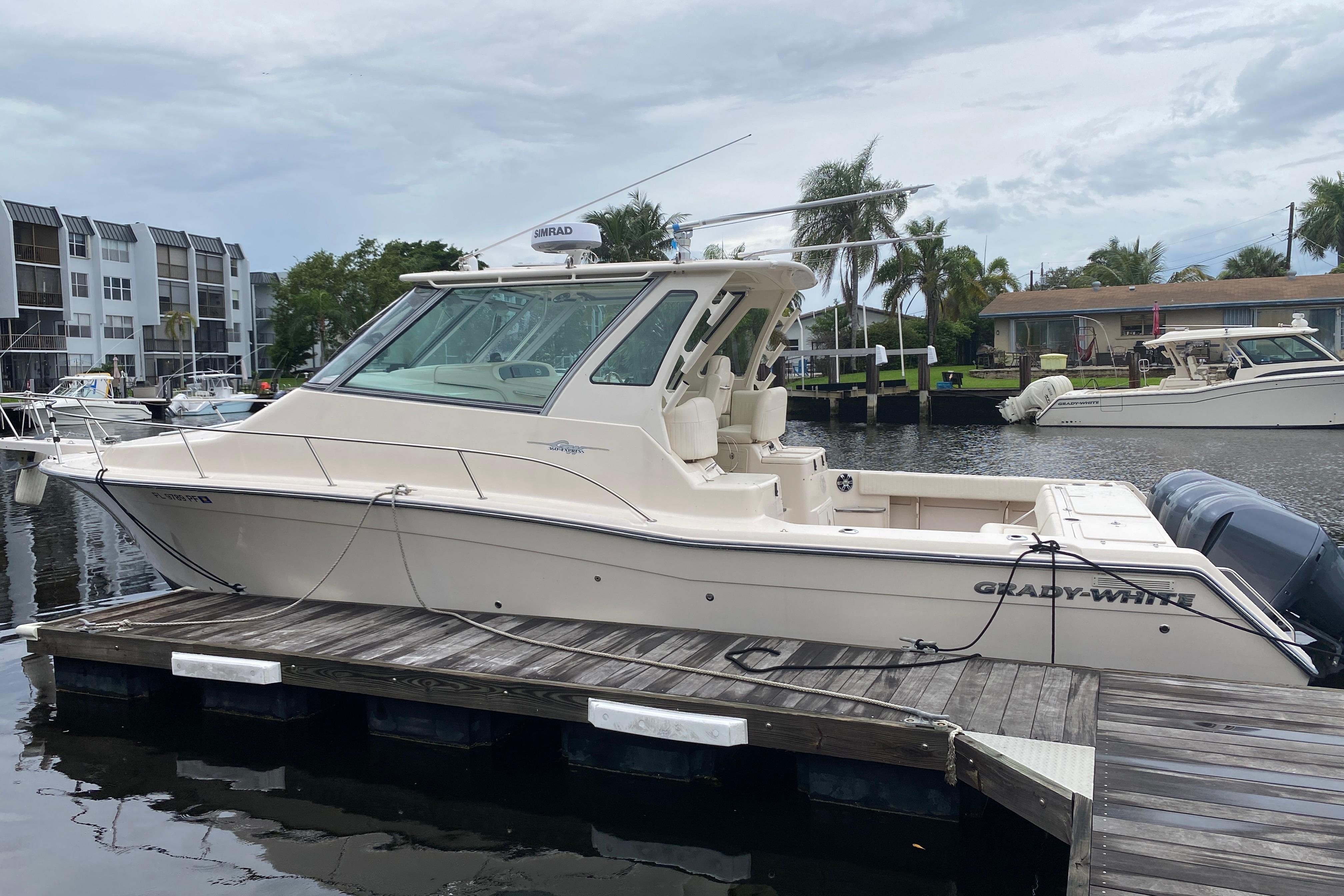 2012 Grady-White Express 360
