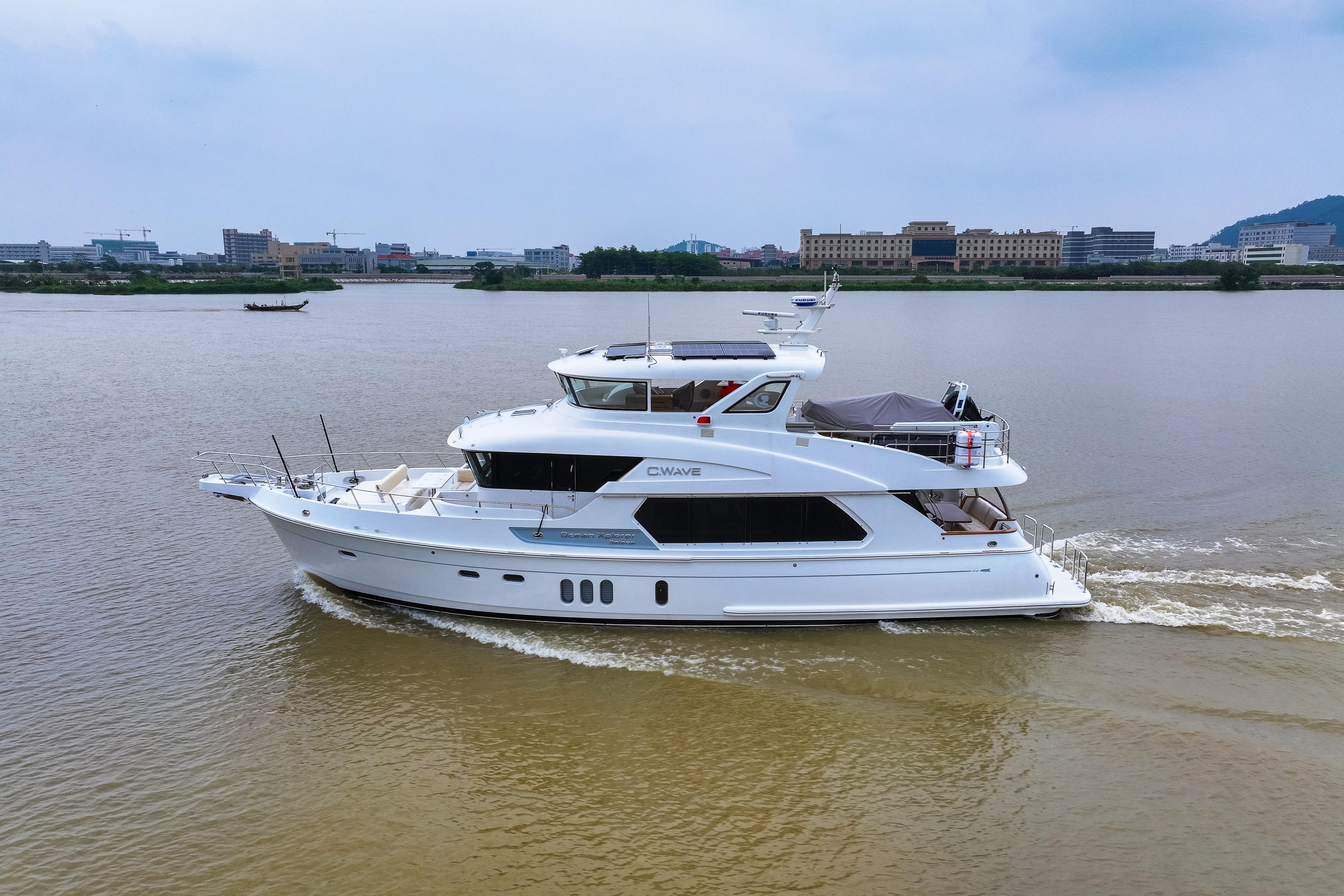 2024 Selene 62' Explorer