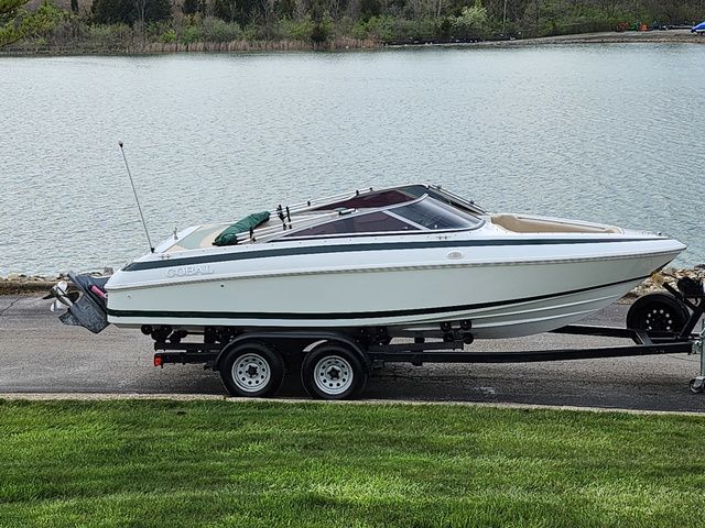 1998 Cobalt 200 Bowrider