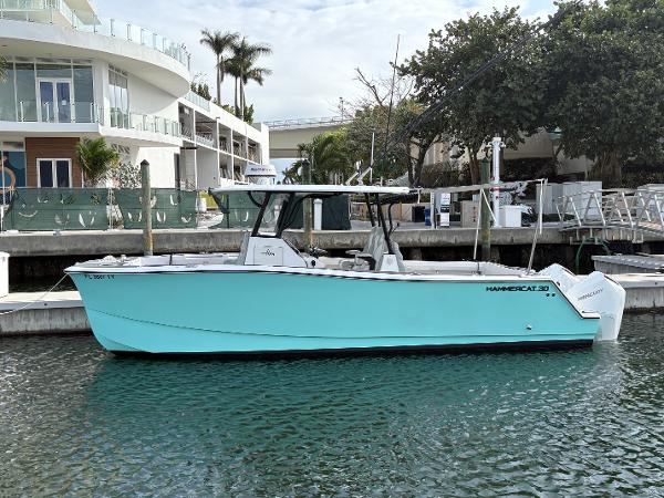 2025 Hammer Yachts HammerCat 30