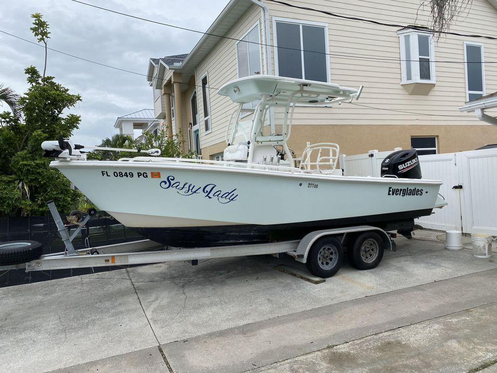 2004 Everglades 211