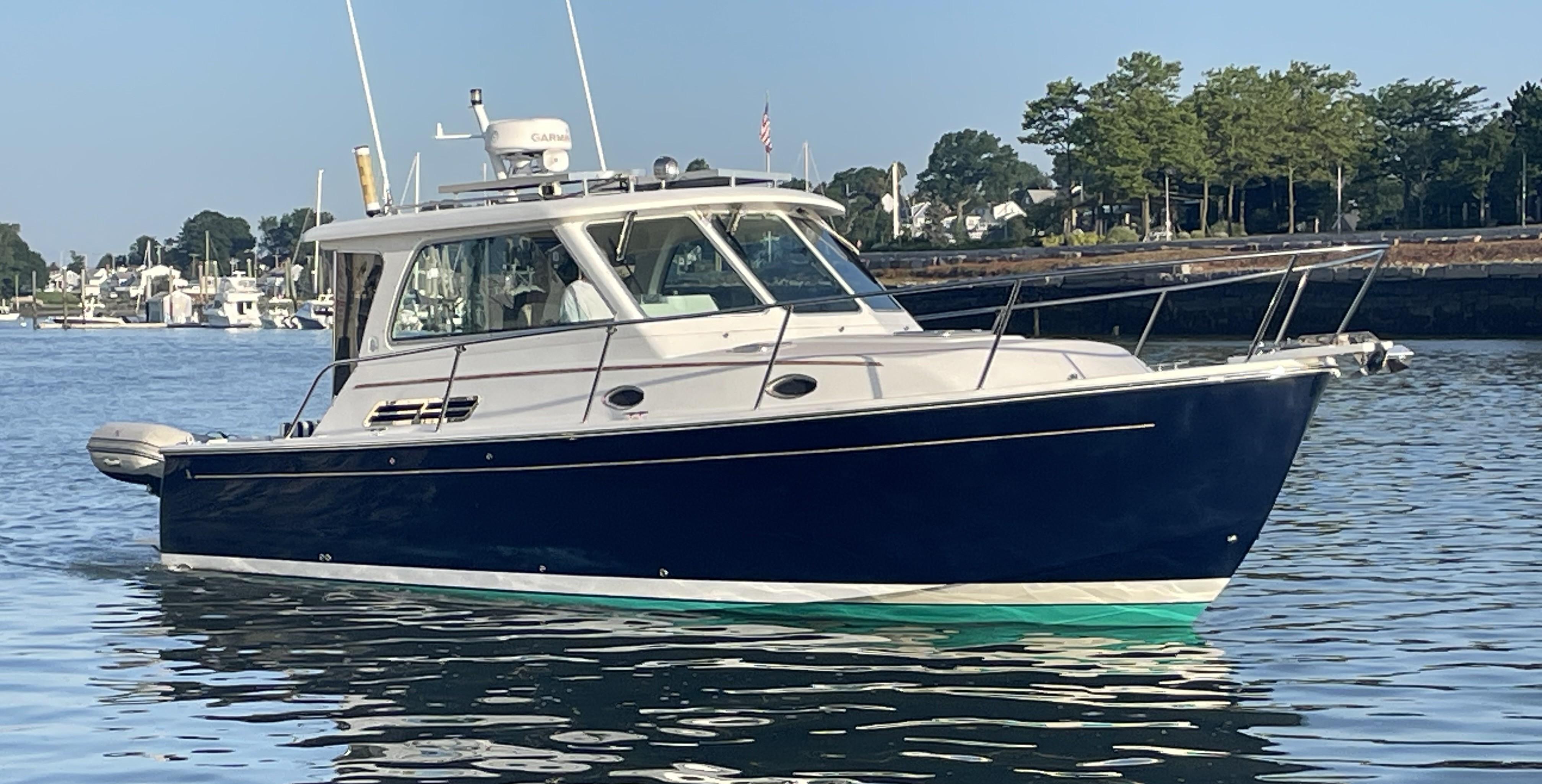 Back Cove 33 Profile