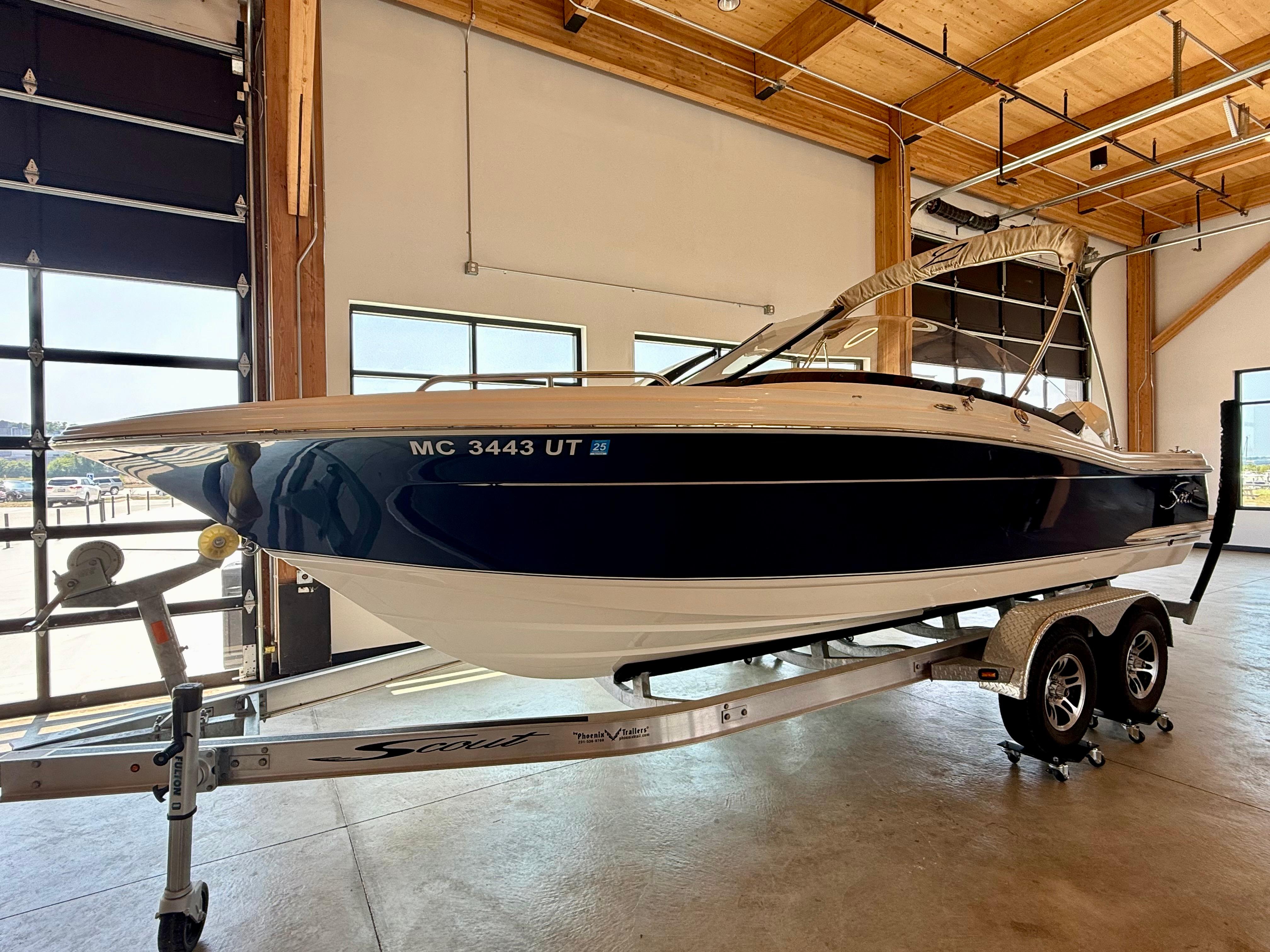 2022 Scout 215 Dorado