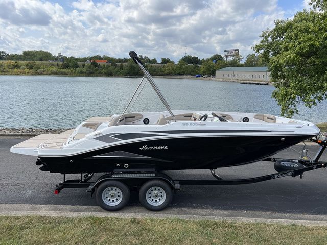 2024 Hurricane SUNDECK SPORT 205 I/O