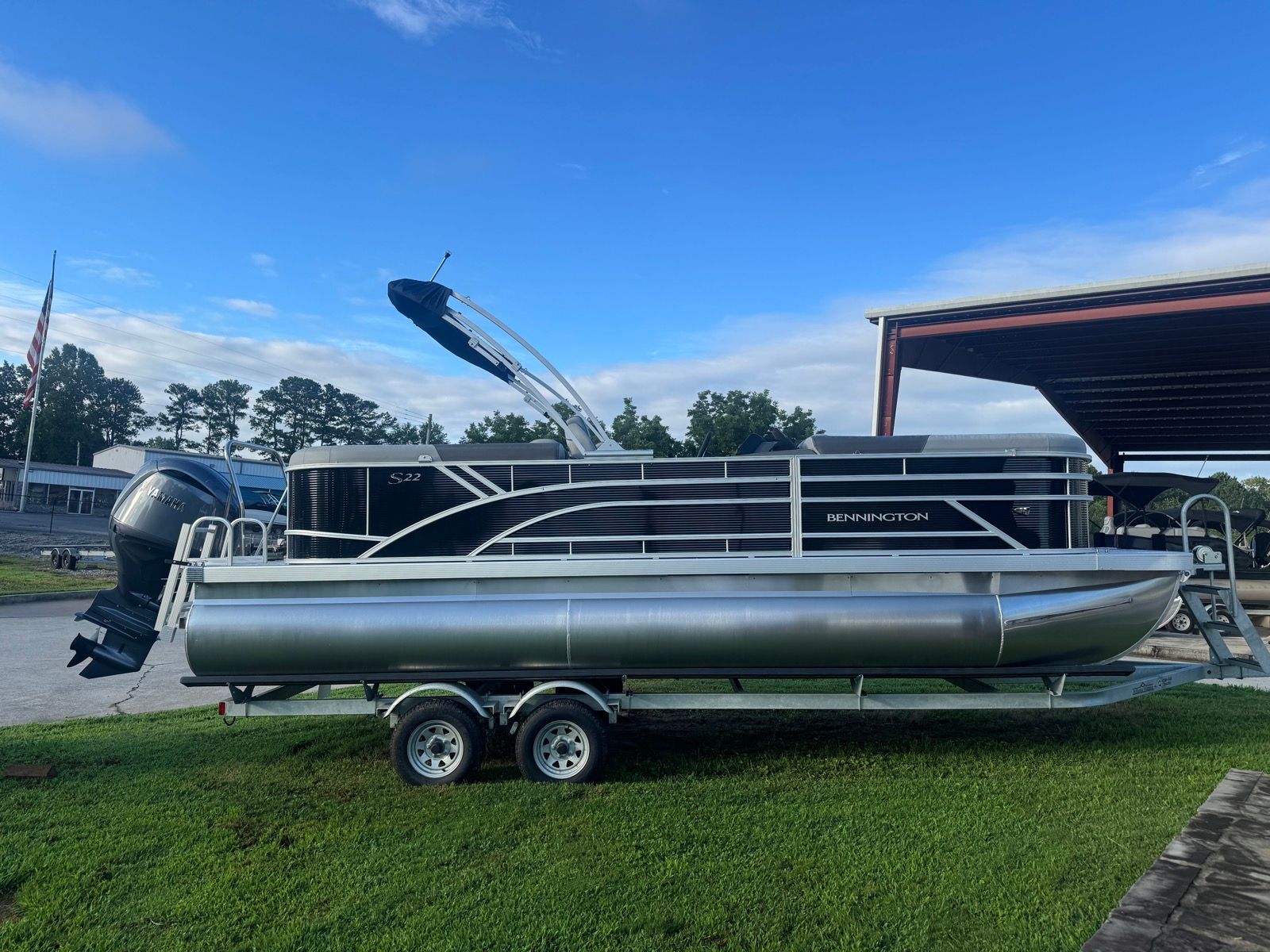 2026 Bennington 22SSR